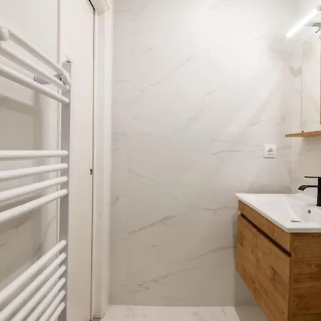 Rania's Flat-5 Mins To Acropolis Apartment *
