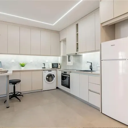 Rania's Flat-5 Mins To Acropolis Apartment Athens